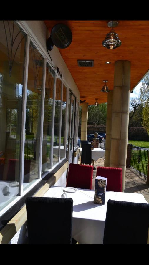 The Residence @ Jaipur Easingwold Extérieur photo