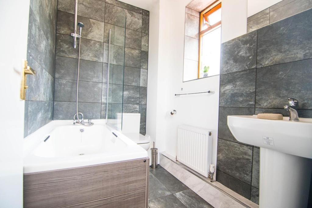 The Residence @ Jaipur Easingwold Extérieur photo